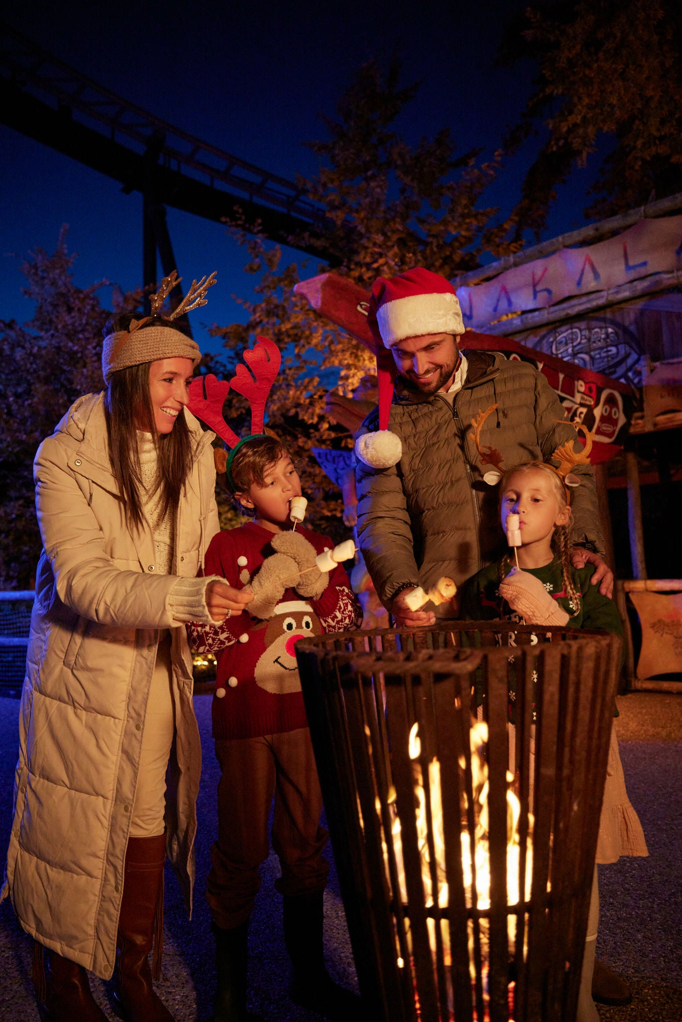 Kerst marshmallows eten aan Wakala.